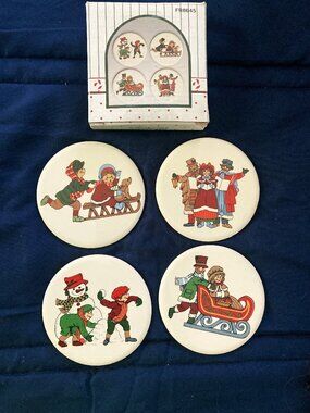 4 Vintage 1980s Wang Winter Scenes coasters round 3 in. with Box